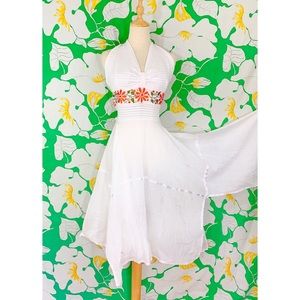 Vintage 70s Daisy Embroidered Gauze Dress